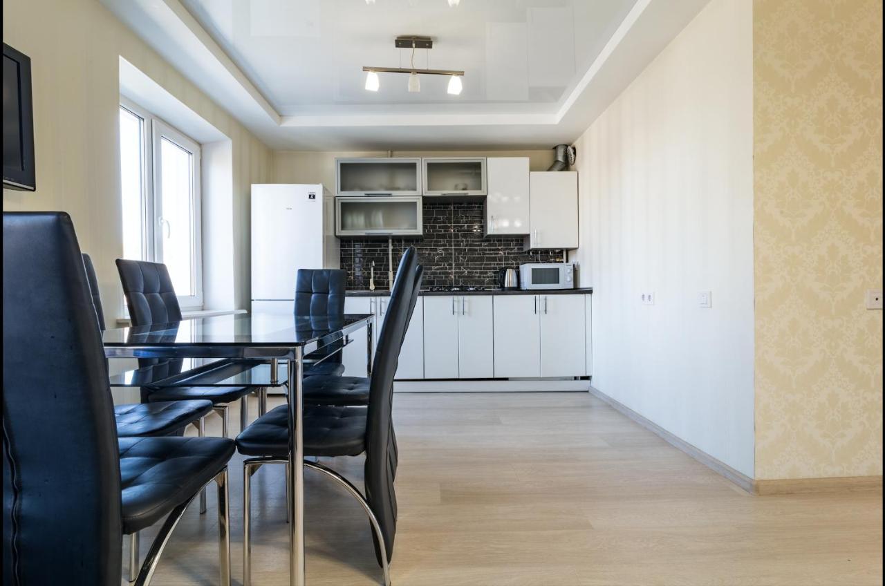 Luxury 2-Bedroom Most City Area, Center Dniepropietrowsk Zewnętrze zdjęcie