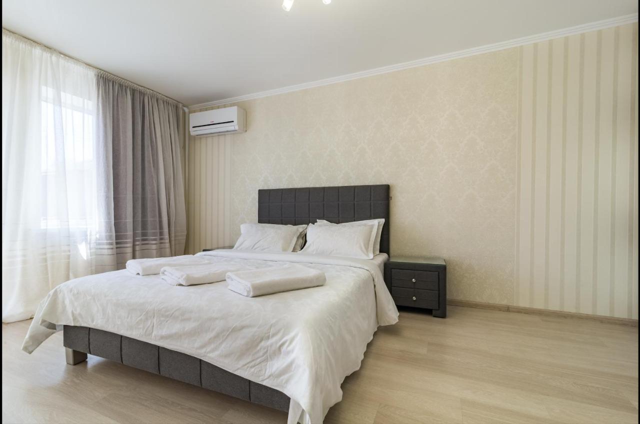 Luxury 2-Bedroom Most City Area, Center Dniepropietrowsk Zewnętrze zdjęcie